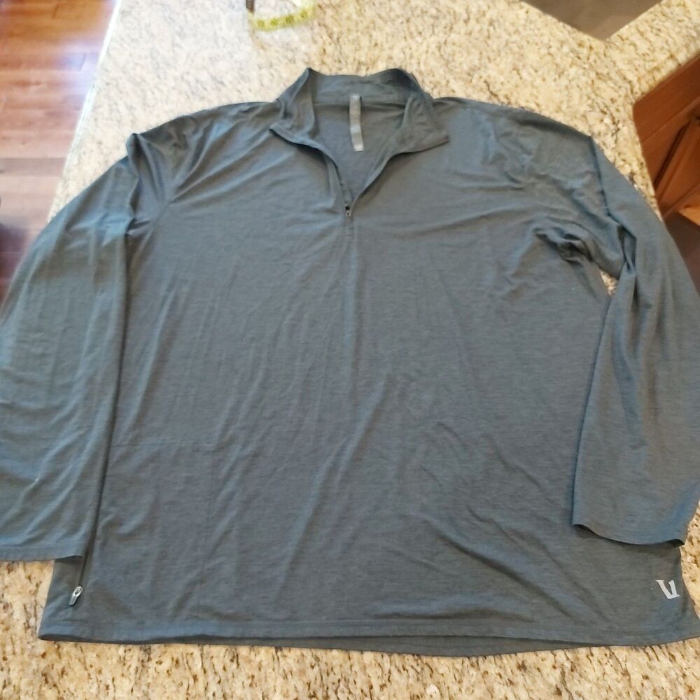 Vuori Ease Performance 1/4 Zip Pullover Men's XXL Gray Stretch V221 Lightweight